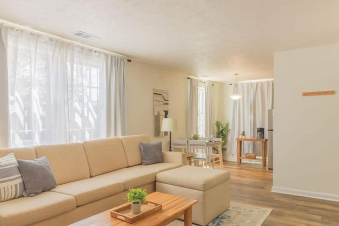 The Delightful Doubles- Unit A- Centrally Located Columbus Ngoại thất bức ảnh